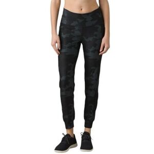 Prana Women's Layna Multi Black Camo Side Pocket‎ Joggers Size Medium